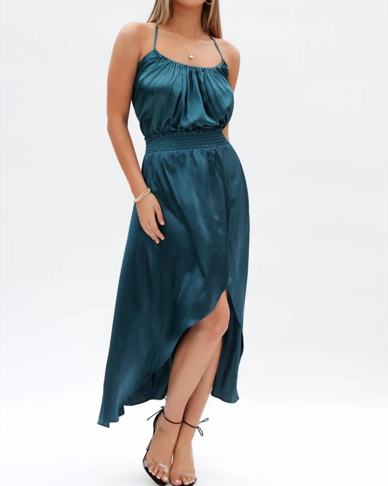 Front of a model wearing a size L Anise Midi Skirt in Jasmine in Jasmine by bishop + young. | dia_product_style_image_id:332601